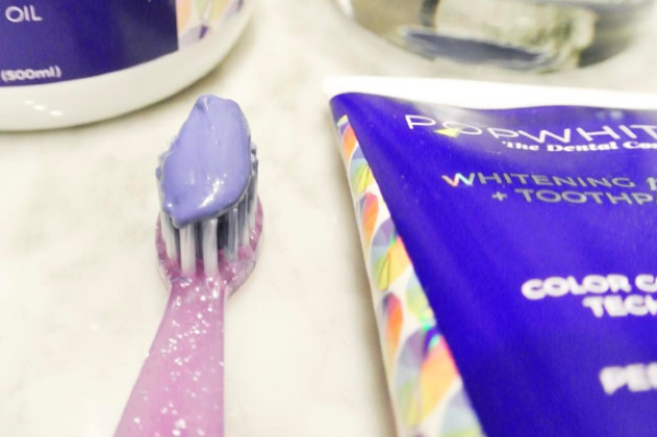 This Purple Toothpaste Whitens Your Teeth And The Results Are 